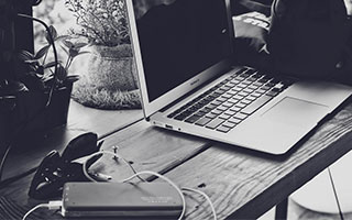 #英超#东契奇复出第一场就遇伤退，一口气咽不下，裁判报告更离谱